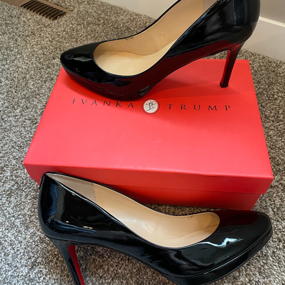 Ivanka Trump Black Leather Patent Pumps 12